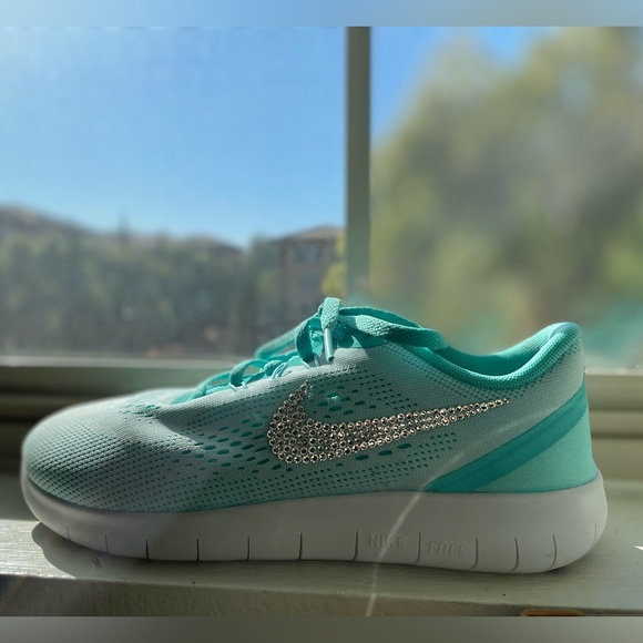 New W Nike React Infinity Run FK 2.  Bling Rhinestone Nike Women’s Shoes size 8 - Picture 3 of 8
